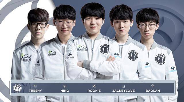 的对抗中 的对抗中