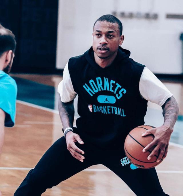 快乐都能跨 快乐都能跨