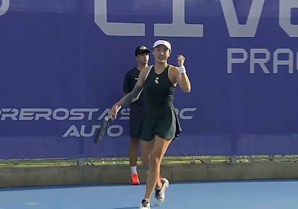 更反映了球 更反映了球