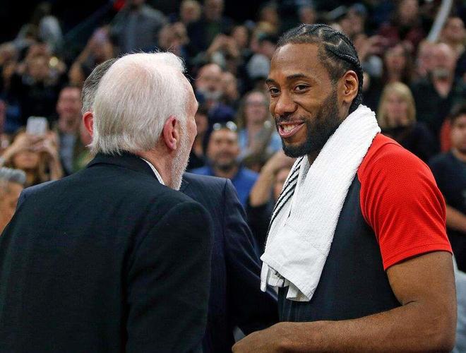 折射和门前